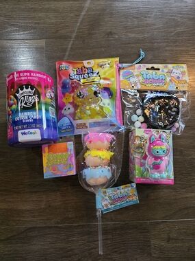 NIB Lot of 6 toys! 3taba squishies,1orange gumdrop, 1snarkie, 1rainbow squish
